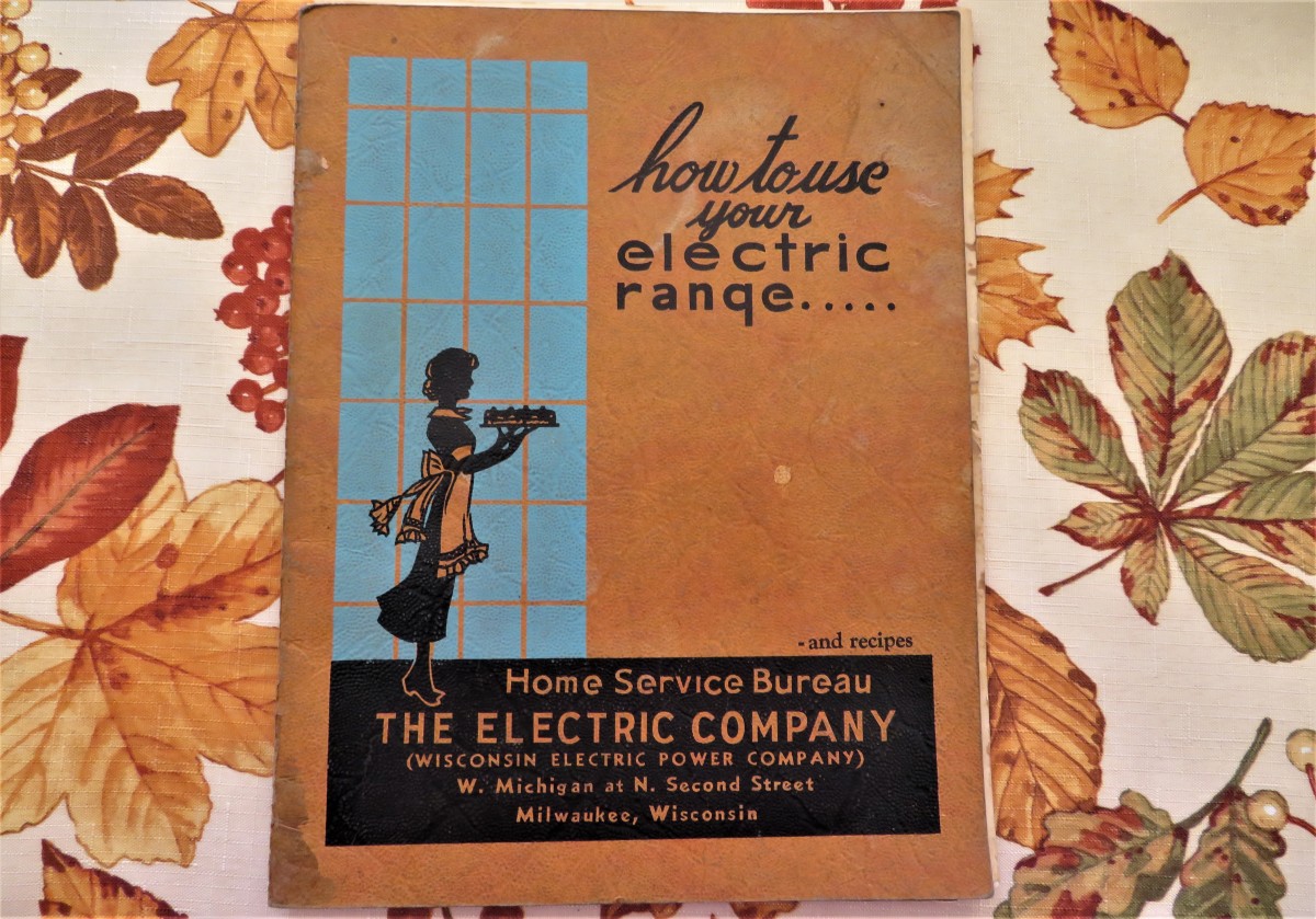 Vintage Wisconsin Electric Power Co. Booklet: Use of Range Info With Recipes