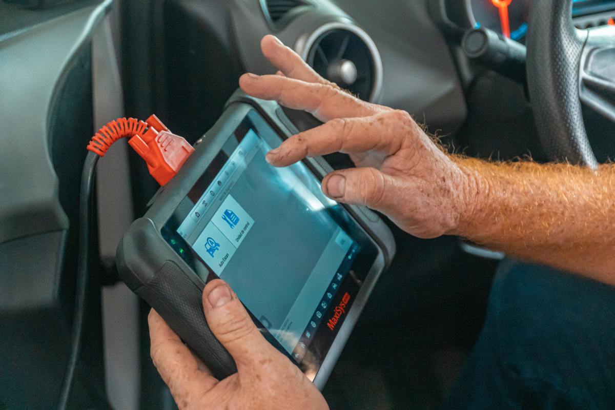 Buying Guide for Your First Diagnostic Scan Tool