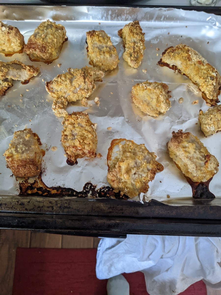pork-nuggets-and-potato-wedges-in-oven