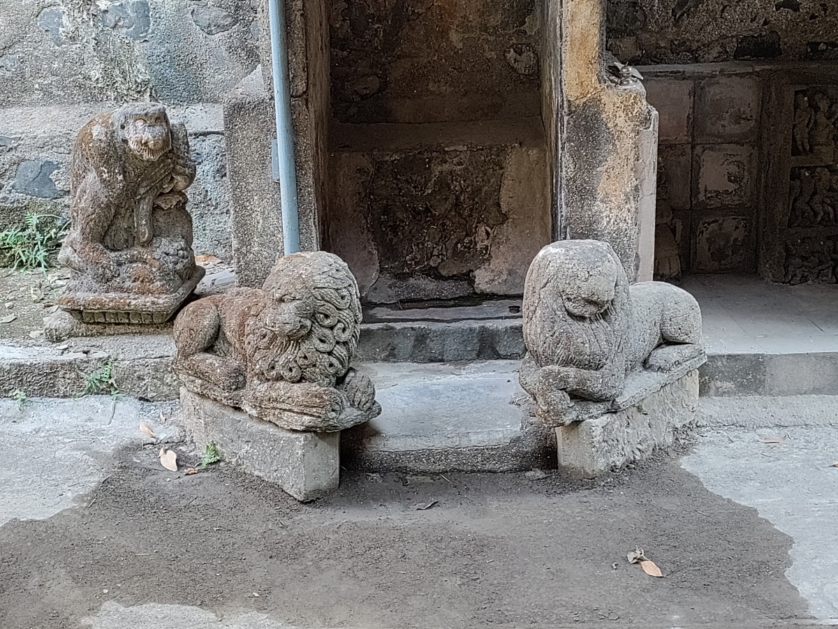 Two stone lions