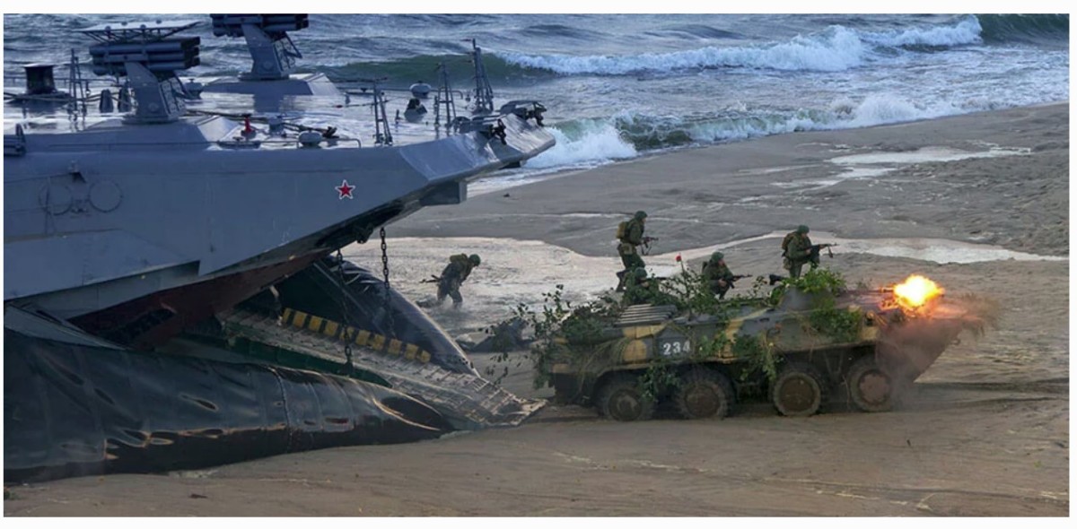 Russian troops landing from the Black Sea