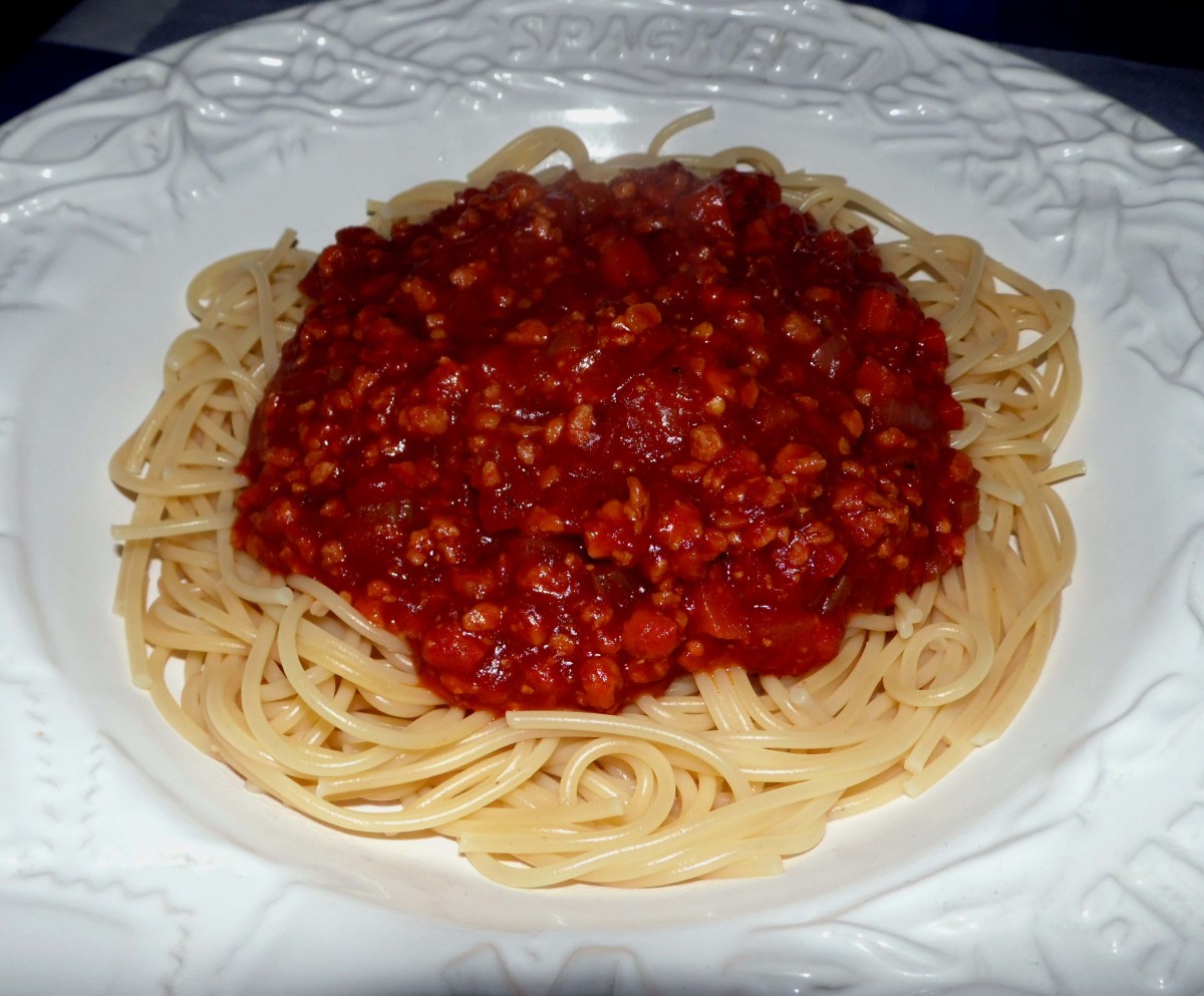 Spahetti bolognese with vegan mince