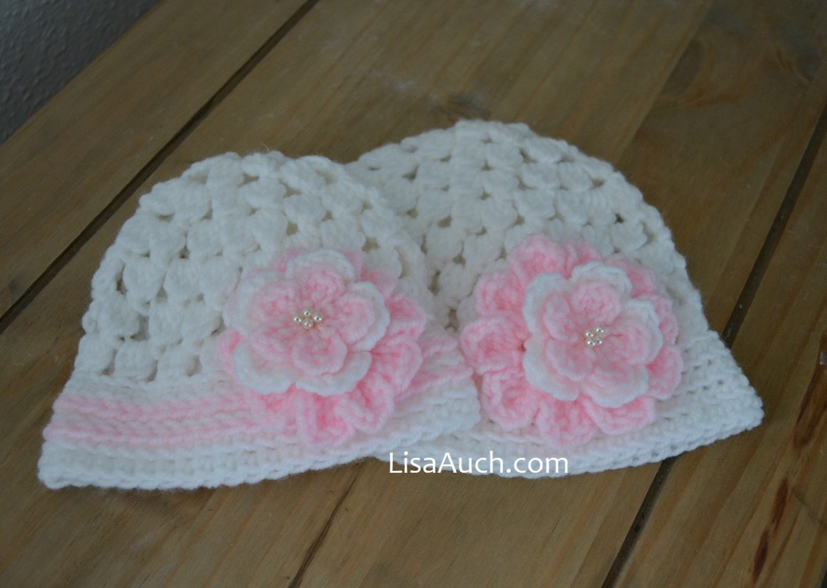 The cluster stitch baby hat 