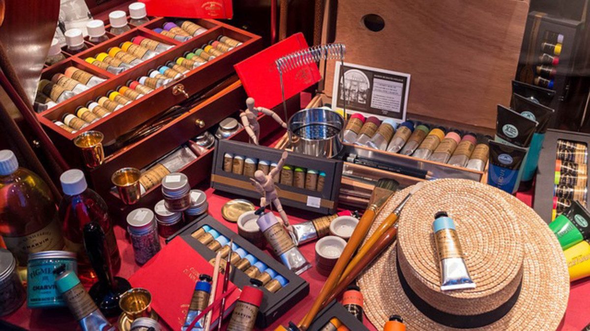 A selection of artists paints and supplies. 