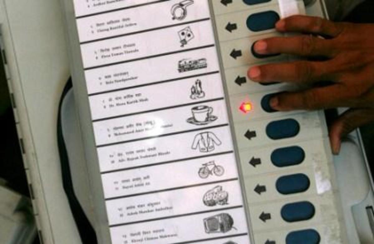 Electronic Voting Machines And Indian Politicians