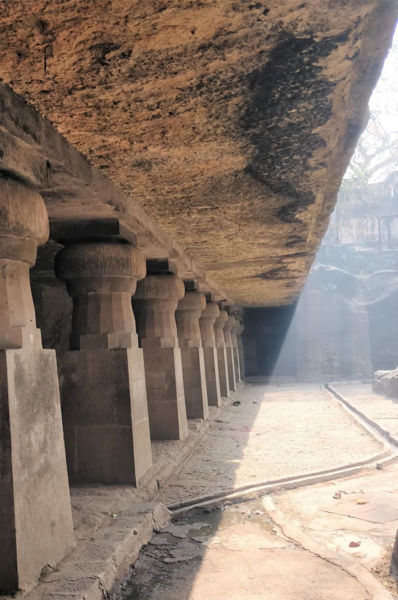 Jogeshwari caves