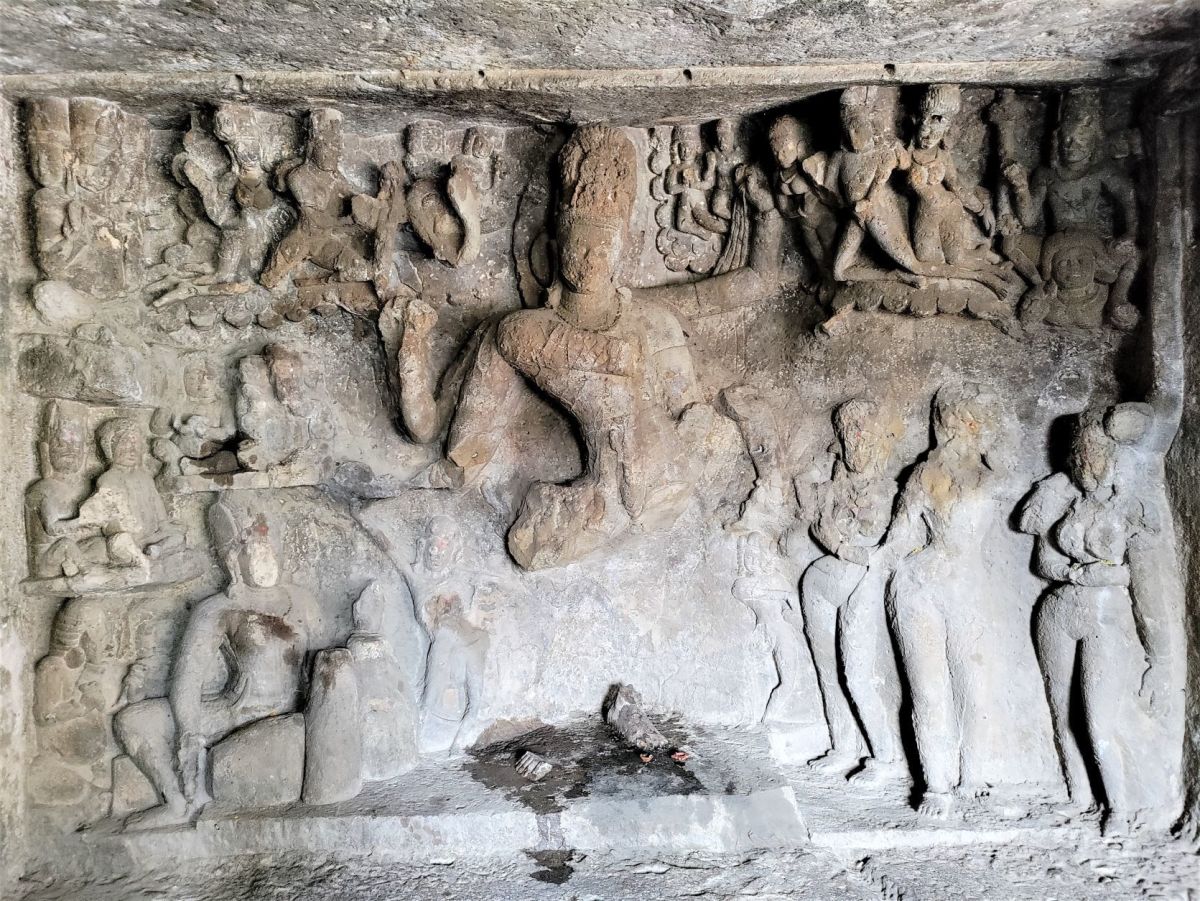 Huge relief work in stone depicting Shiva i Nataraja form; right cave