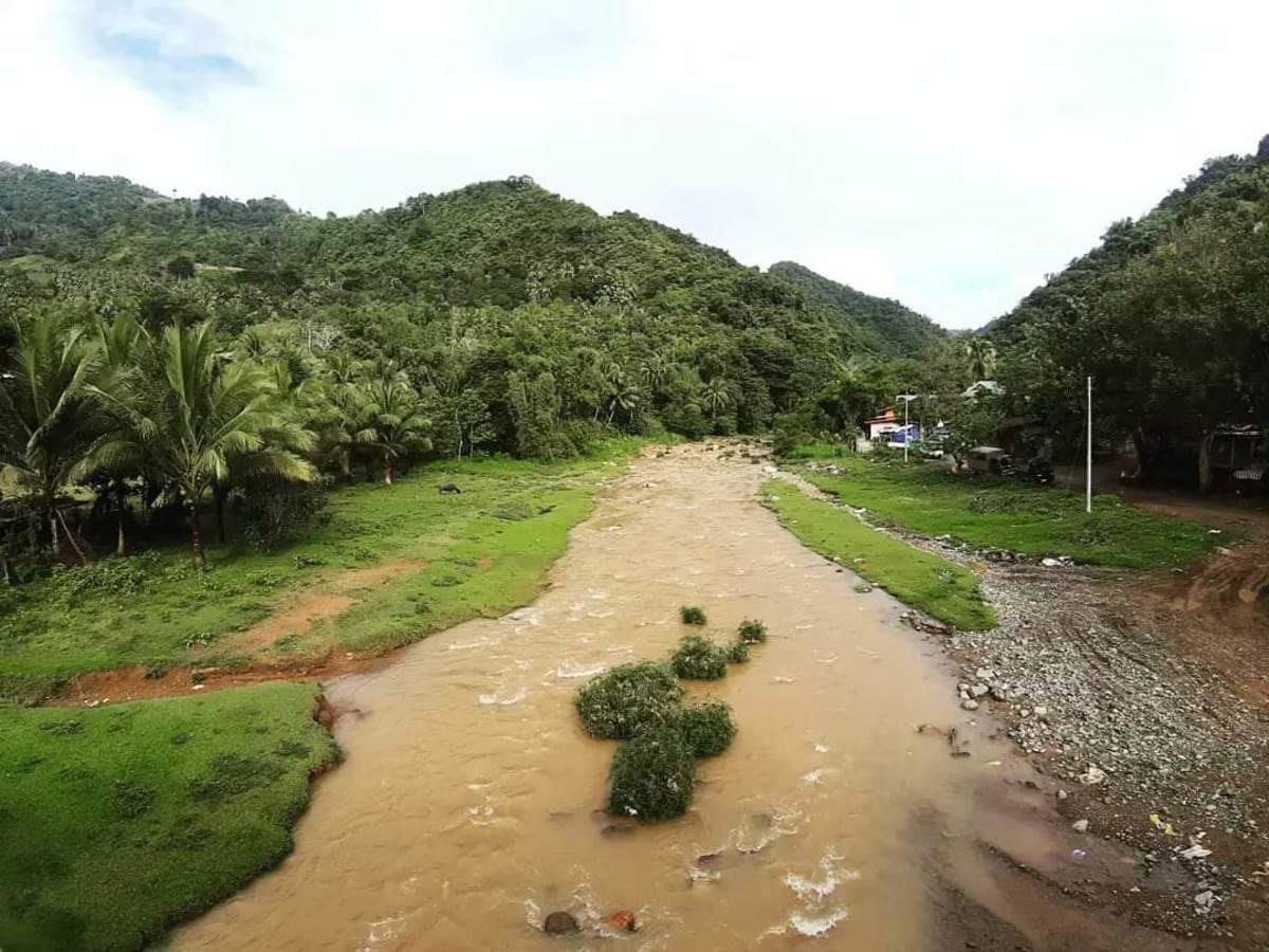 Lusaran River days after a rainy week.
