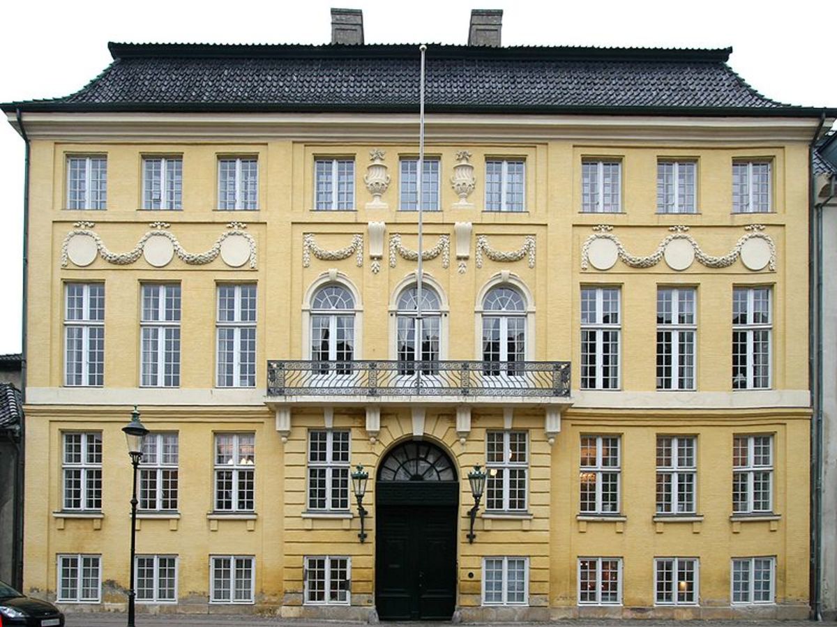 Alix's childhood home was the Yellow Palace in Copenhagen, down the road from King Frederick's Amalienborg Palace.