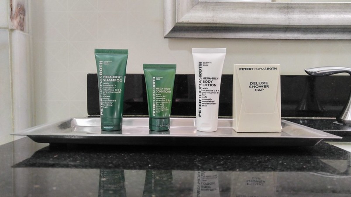 Peter Thomas Roth shampoo, conditioner, lotion, and shower cap.