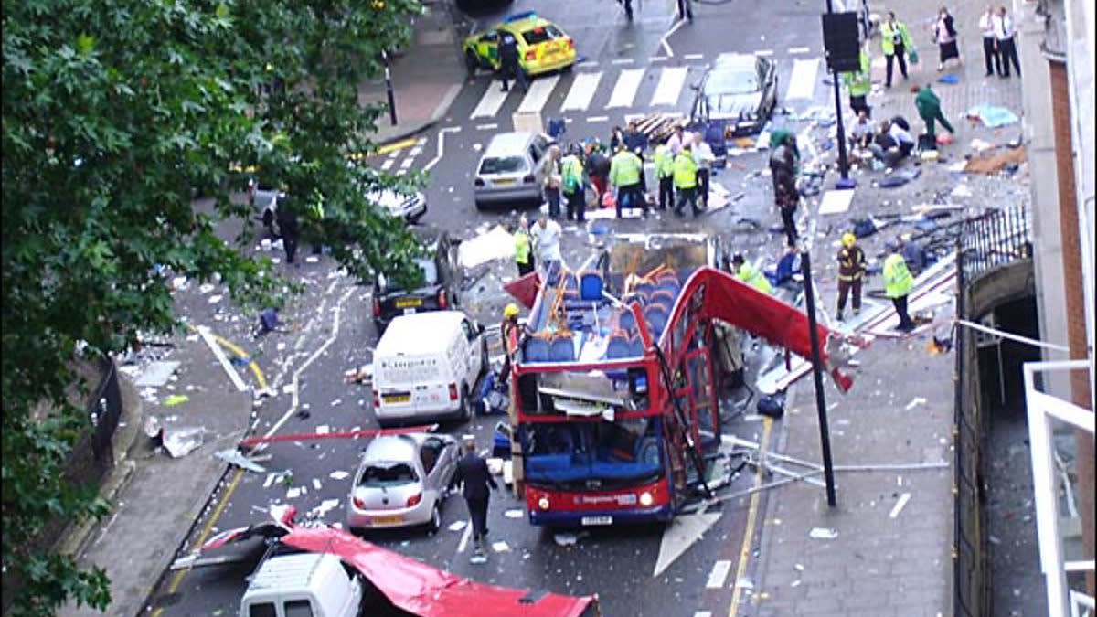Bus Bomb in Tavistock Square 7/7/05--I heard it from my office nearby