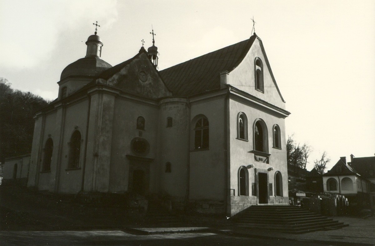 St. Onufry Church. January 1998.
