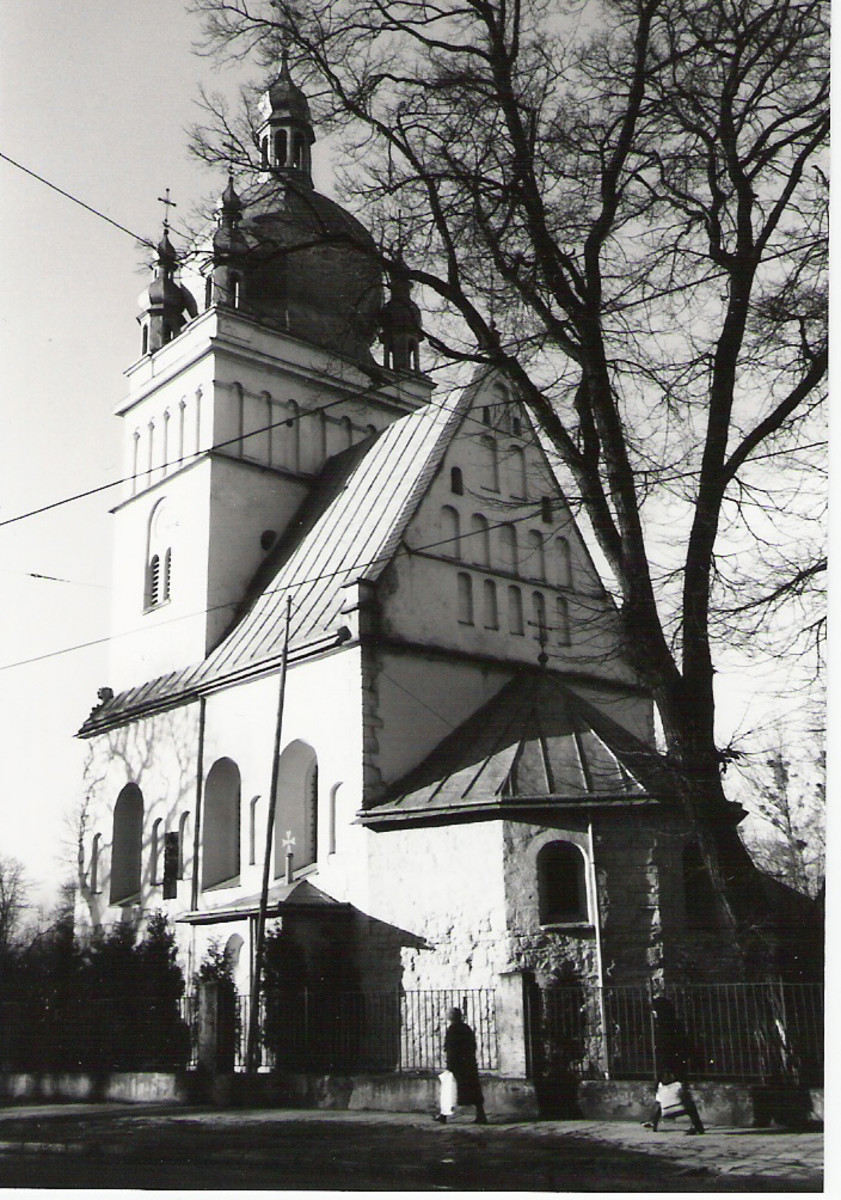 The Church of Paraskeva Piatnitsa, outside old town Lviv, still retains some original walls with newer sections built atop. January 1998.