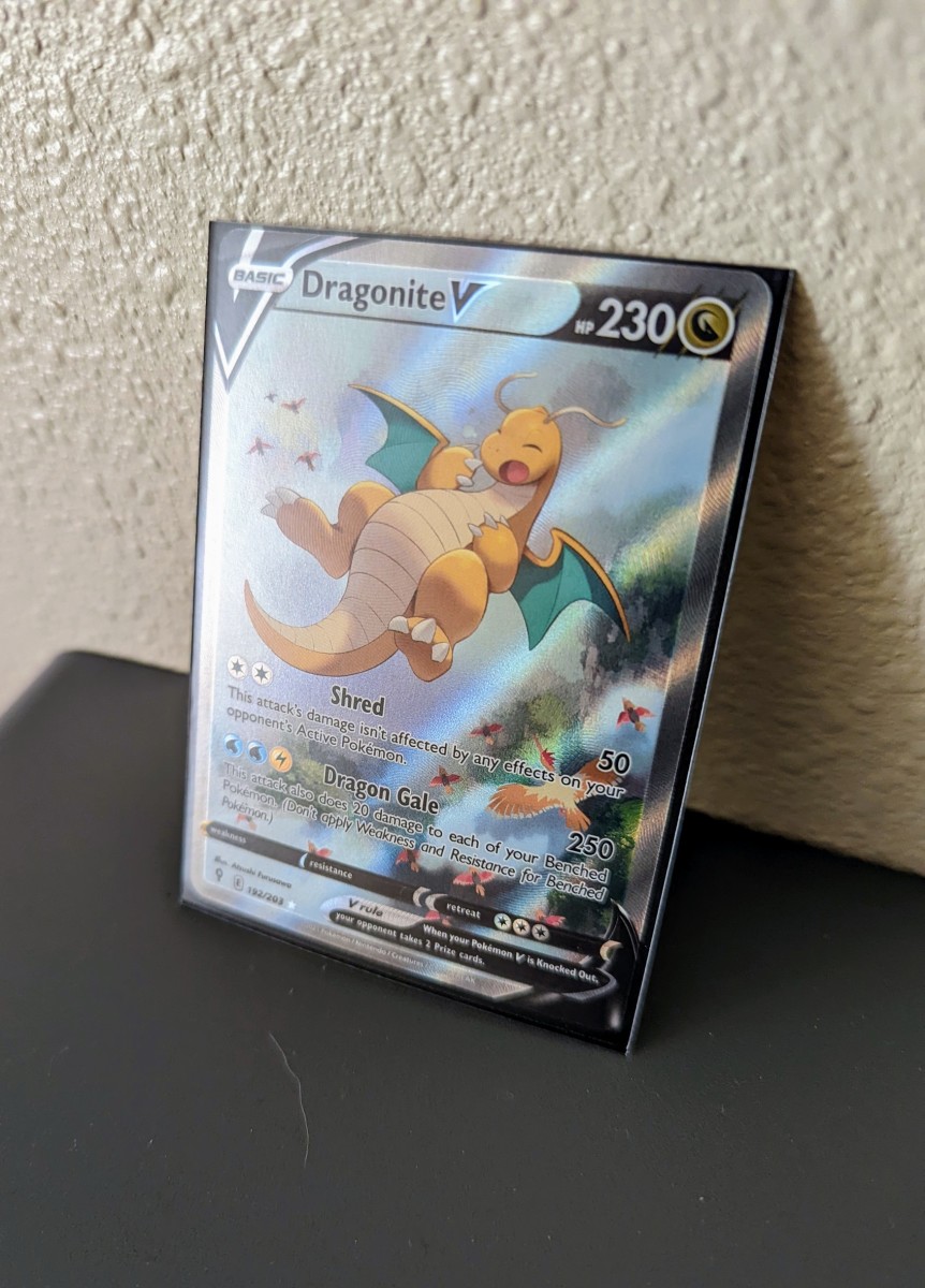 Dragonite V Alternate Art Pokémon Card - Evolving Skies - 192/203 - Ultra Rare