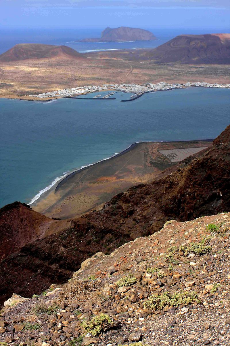 The islands of La Graciosa and Isla de Montana Clara in the extreme north of the island. You can't see sights like this if you don't leave your hotel in Playa Blanca! (See also Mirador del Rio below)