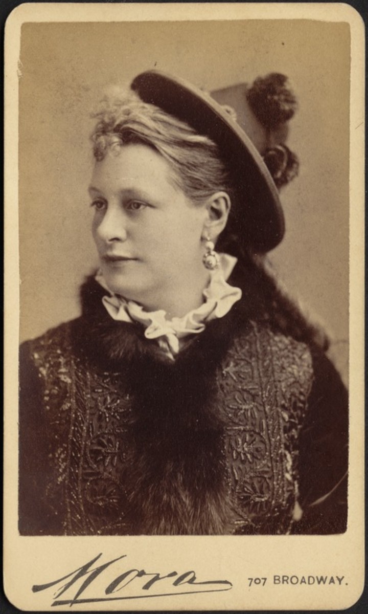 Emily Soldene striking a dramatic pose in 1875.