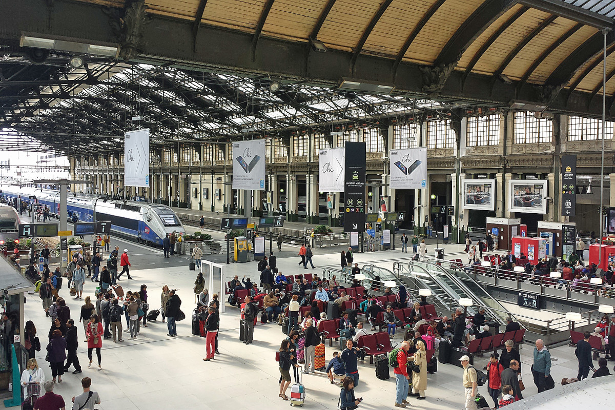Gare de Lyon serves the southern portion of France and the station is very large and always busy.