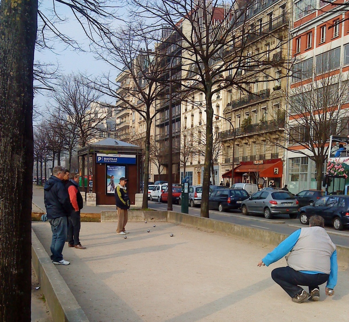 Parisians love to play boules.