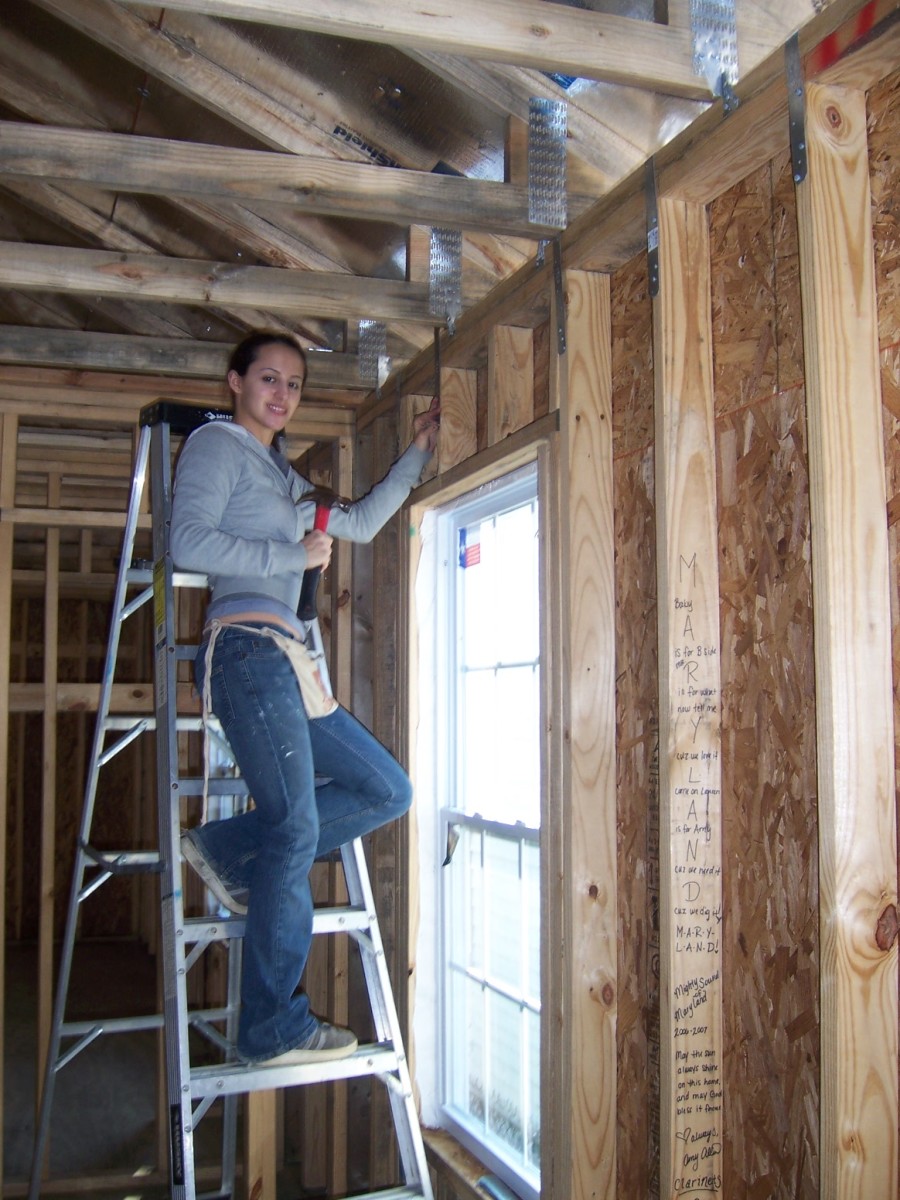 Volunteer with Habitat For Humanity Locally or Abroad - Alternative Spring Break Options