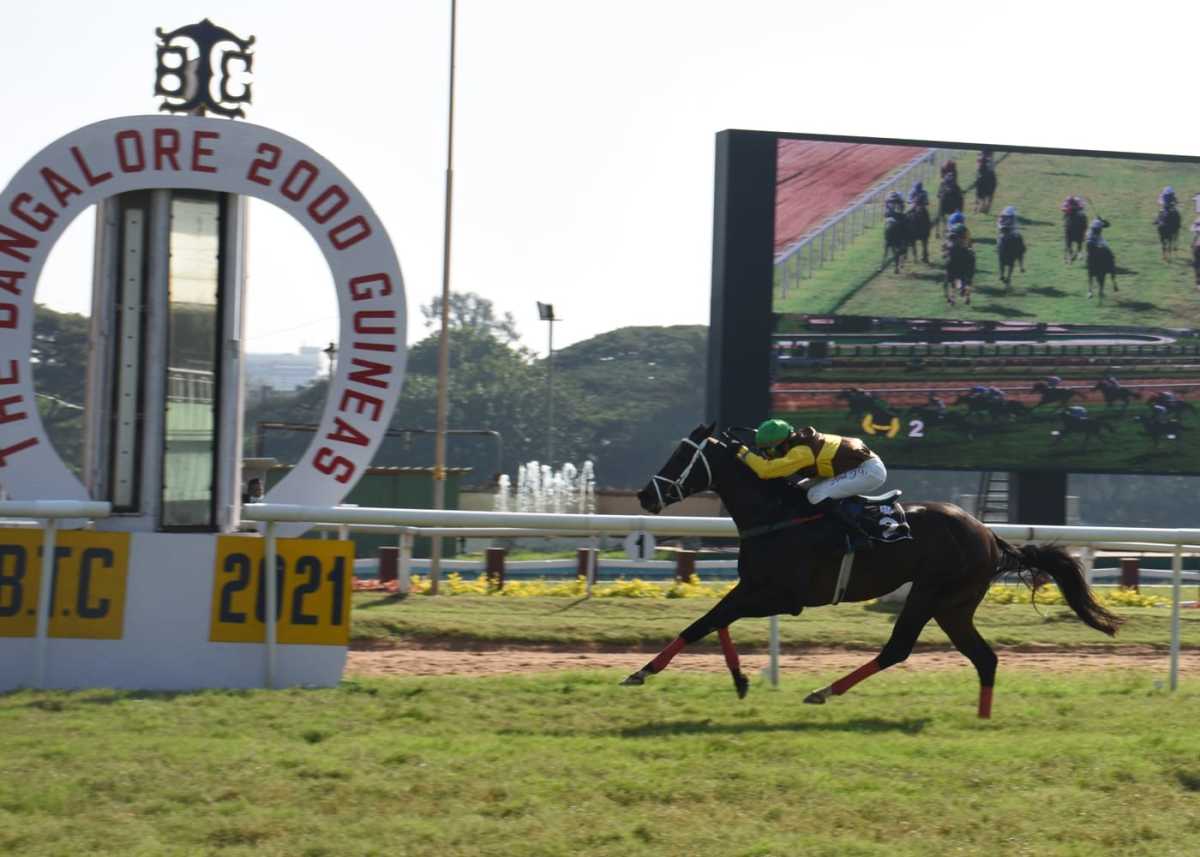 Arul JH wins the The Shanti Falls Plate (Div-2) on Galactical 