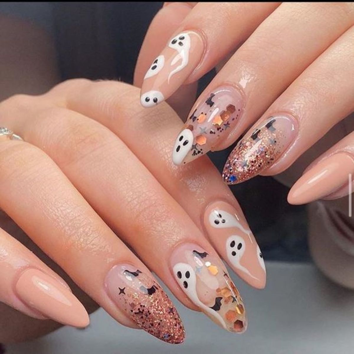 41 Cute Thanksgiving Nail Ideas for 2019 - StayGlam