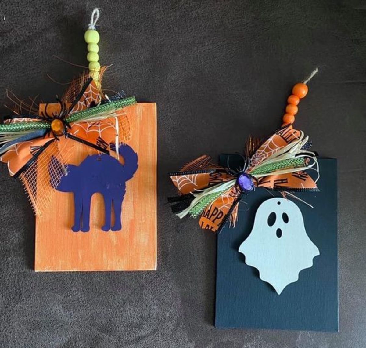 Wooden Halloween Plaques With Cat and Ghost