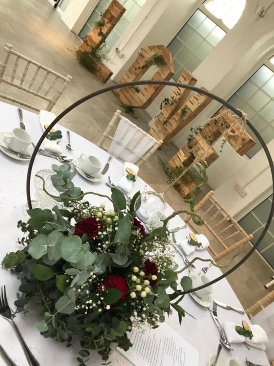 20+ Stunning DIY Floral Hoop Wedding Centerpieces that every Bride will Love HubPages