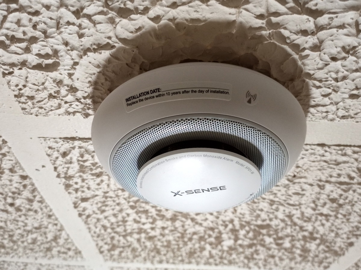 Review of the X-Sense Wireless Smoke and Carbon Monoxide Detector