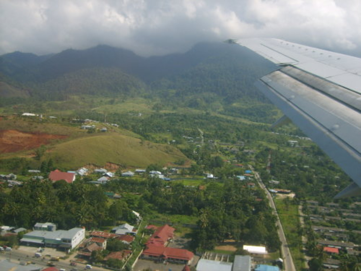 Flying in to The Baliem Valley