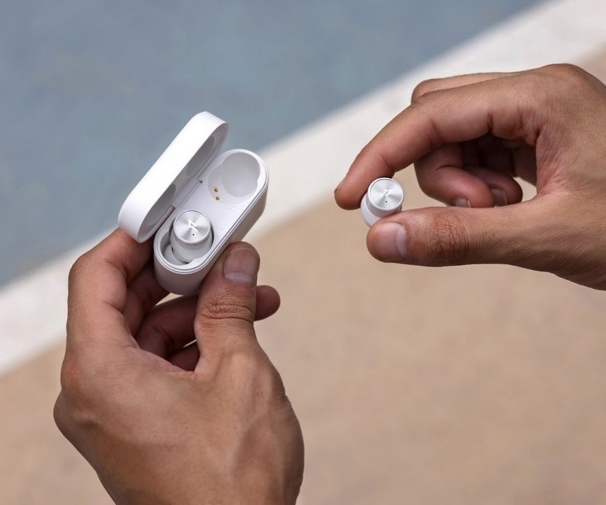 1MORE’s PistonBuds Pro True Wireless Is Affordable High Tech Earbuds