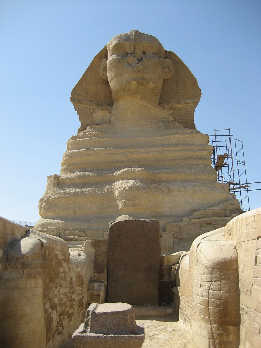 In this image you can clearly see the Dream Stela of Thutmose IV between the Sphinx's paws.