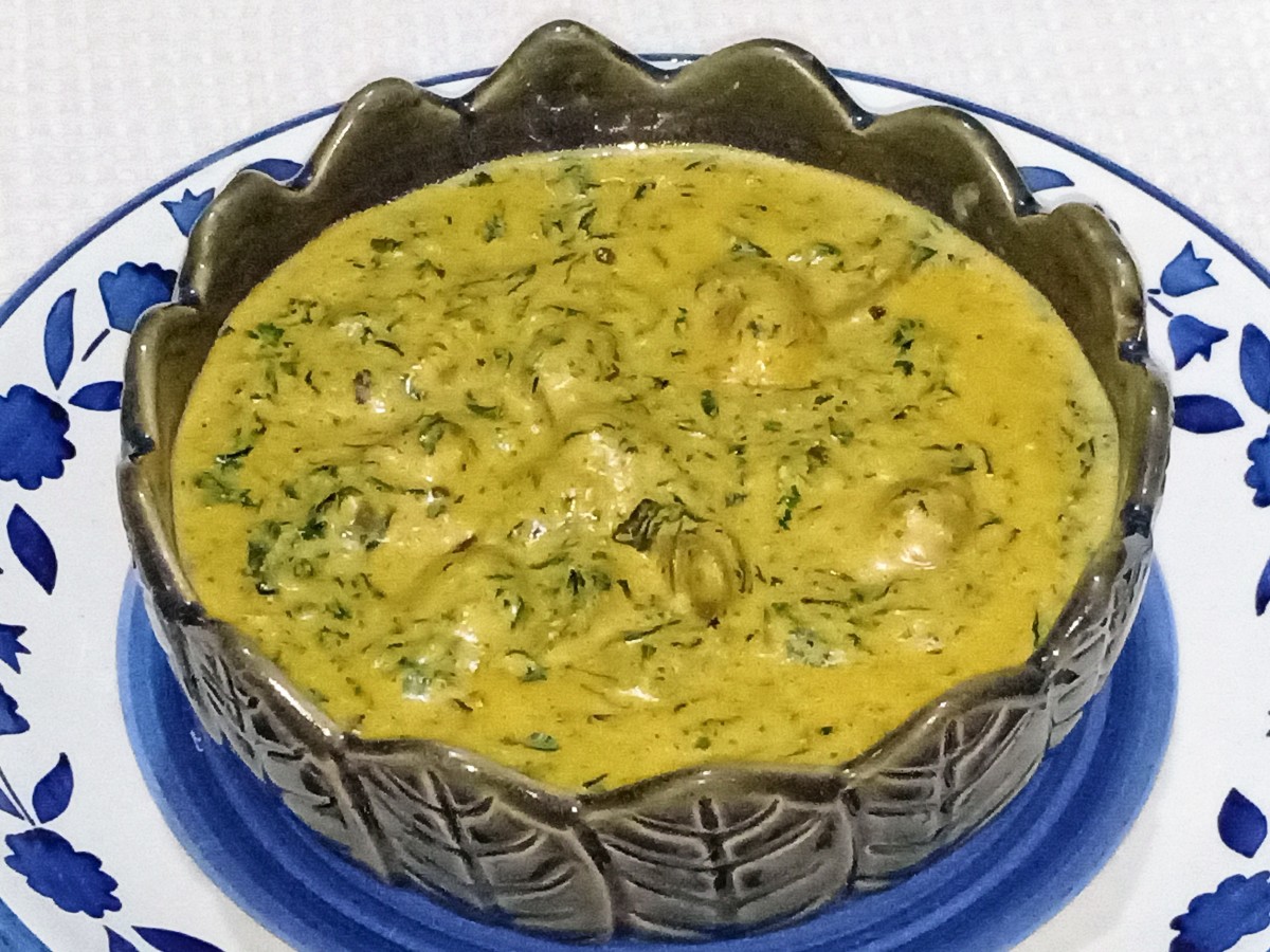 Mushroom and fenugreek greens curry