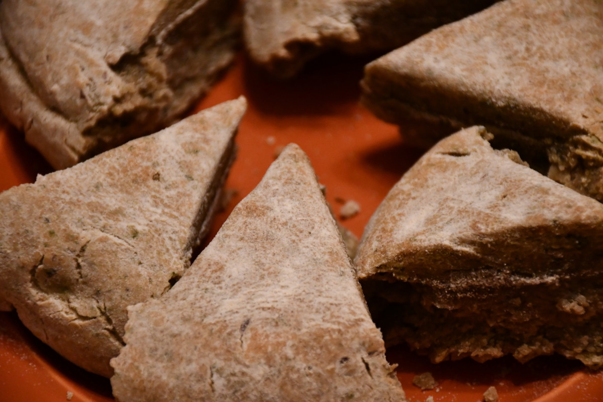 The bread cuts into sizable triangles. It's easy to serve.
