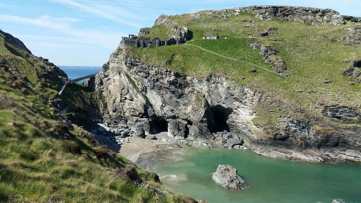 7-unique-unusual-places-to-visit-in-cornwall-england
