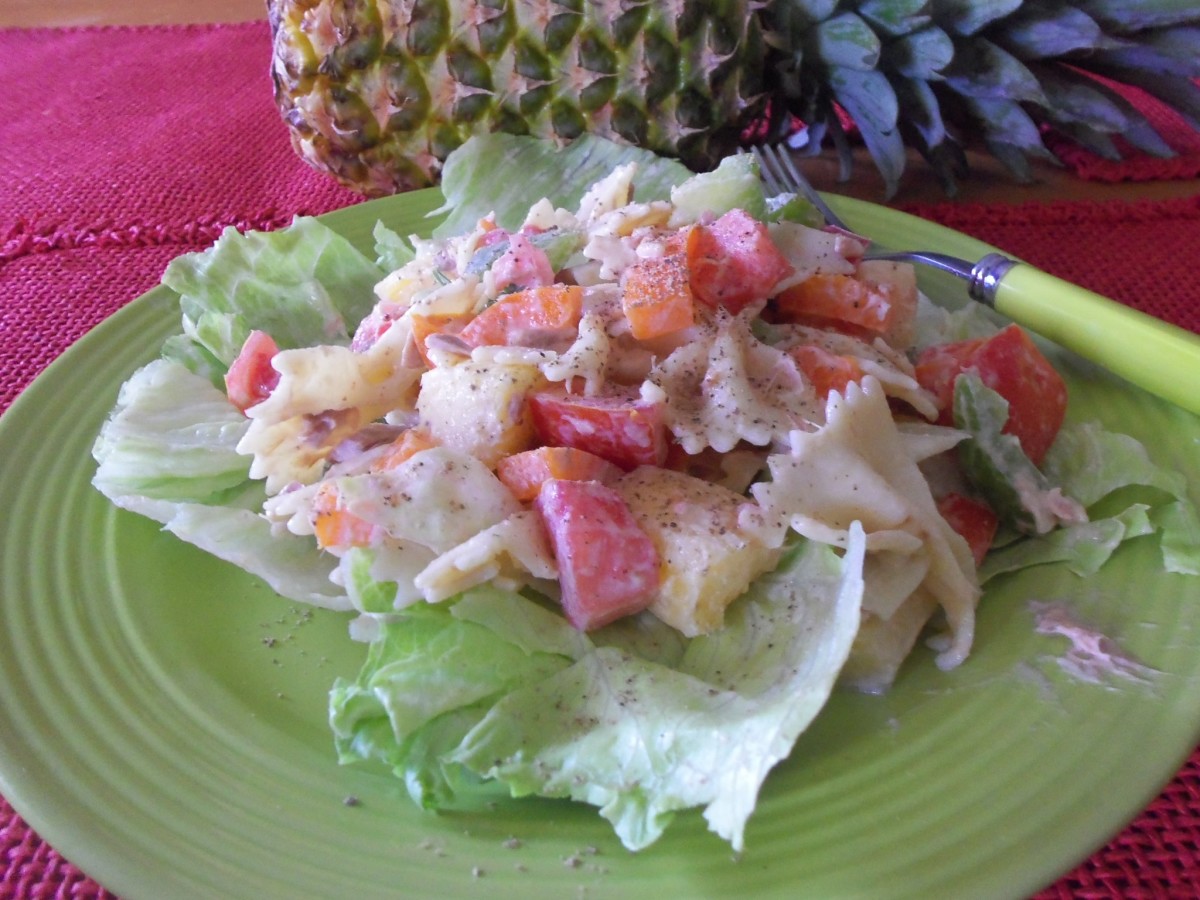 Hawaiian tuna pasta salad makes a great summertime meal
