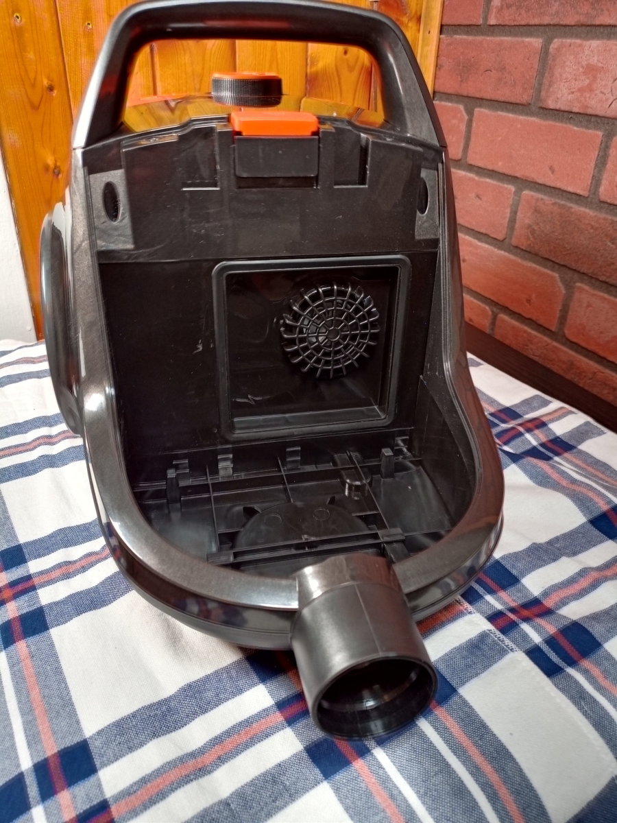 Vacuum with dustbin removed