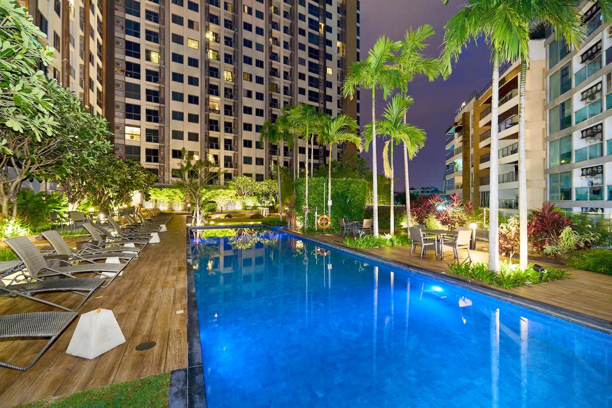 Pool at an apartment building in Pattaya