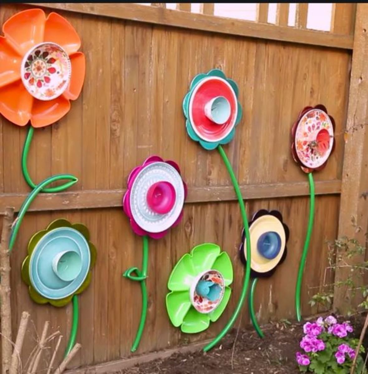 30 DIY Fall Yard Decor Ideas - Prudent Penny Pincher