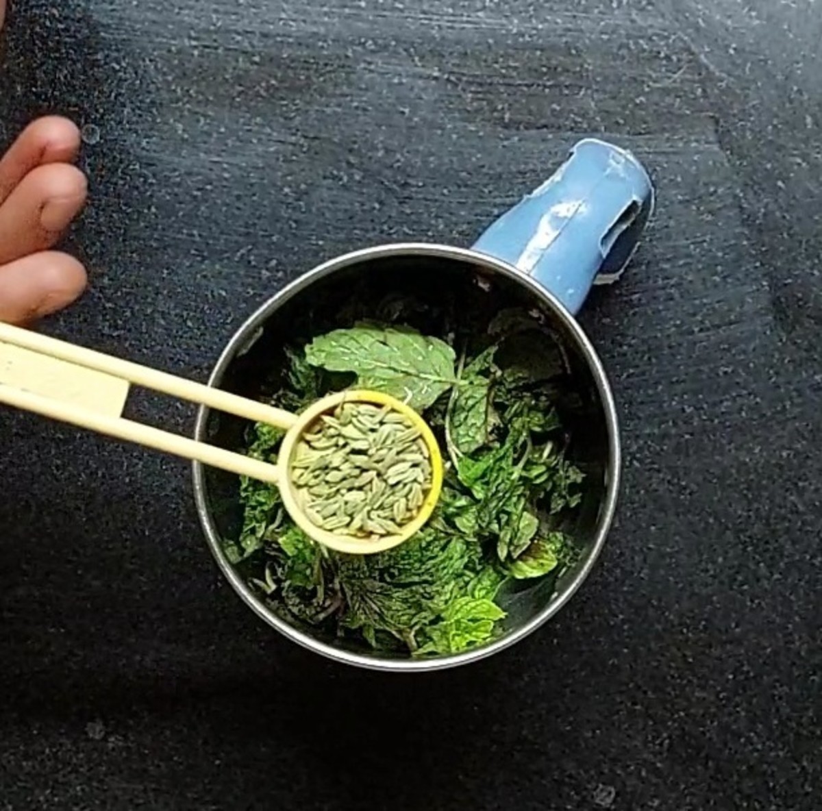 Add 1 teaspoon fennel seeds.