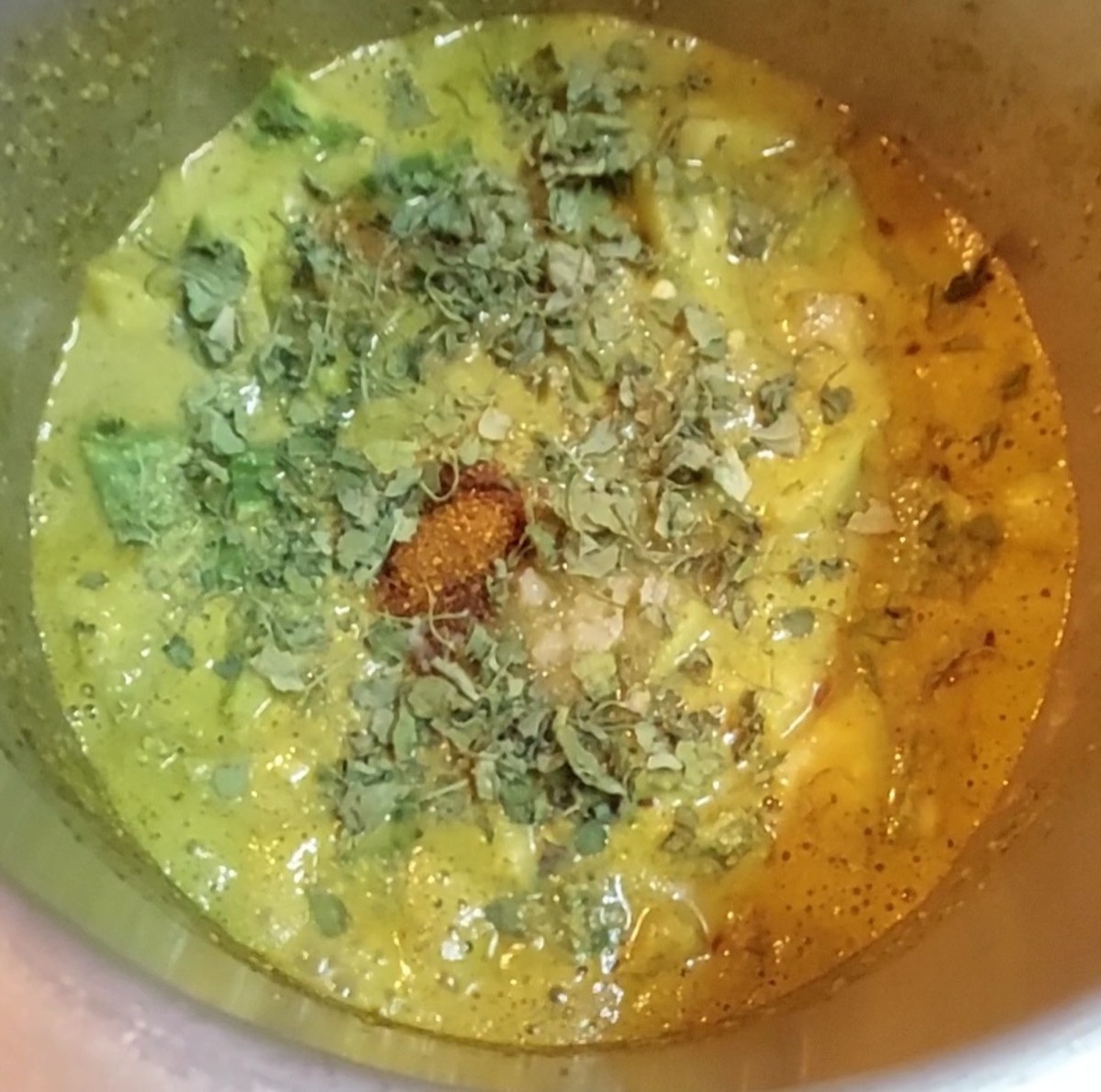 Add 1 cup of water and mix well. Add 1/2 teaspoon garam masala powder, salt to taste and 1 teaspoon kasuri methi. Mix well.
