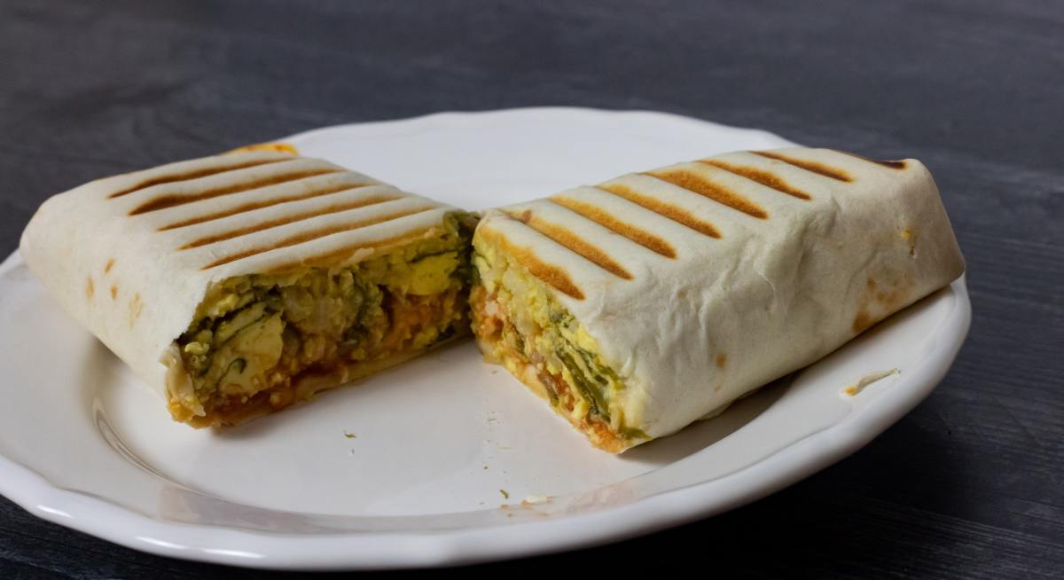 Easy Toaster Breakfast Burrito Recipe Is a Busy Morning GameChanger Delishably News