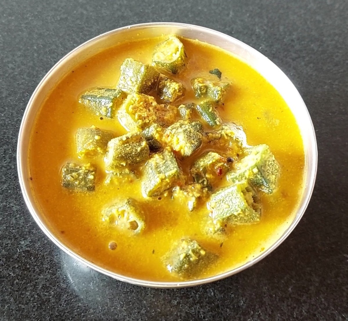 Bendekayi Kayirasa (Lady's Finger Curry) Recipe