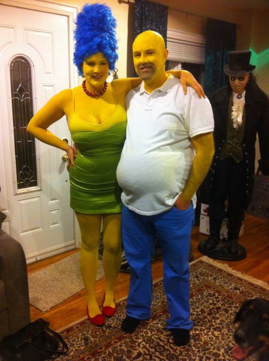 Homer and Marge from The Simpsons