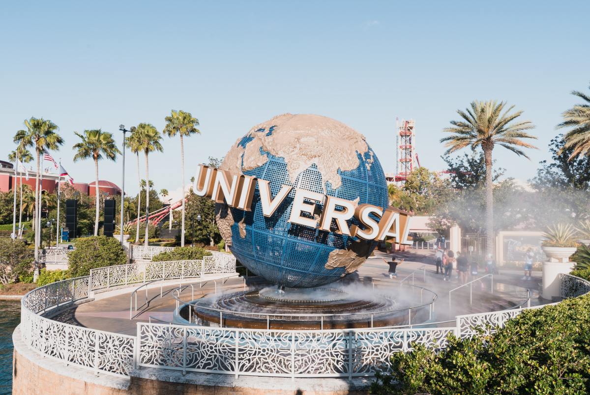 Who Has the Best Club Room Experience at Universal Orlando's On-Site Hotels?