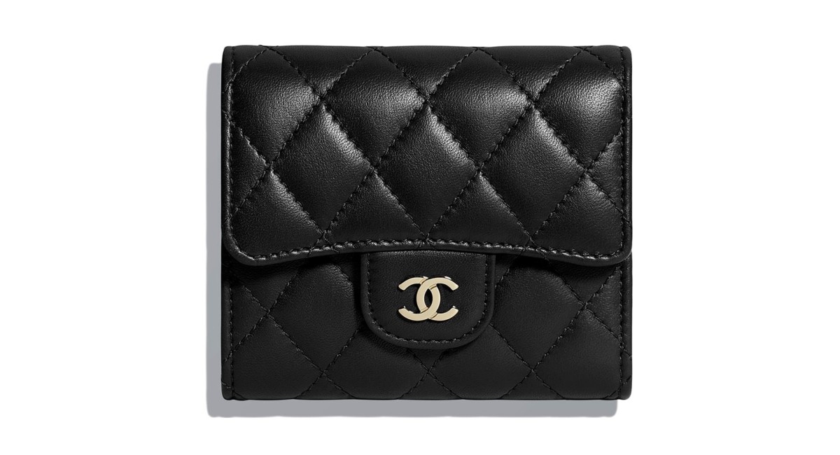 Chanel  Classic Flap Wallet Light Pink Leather  Queen Station