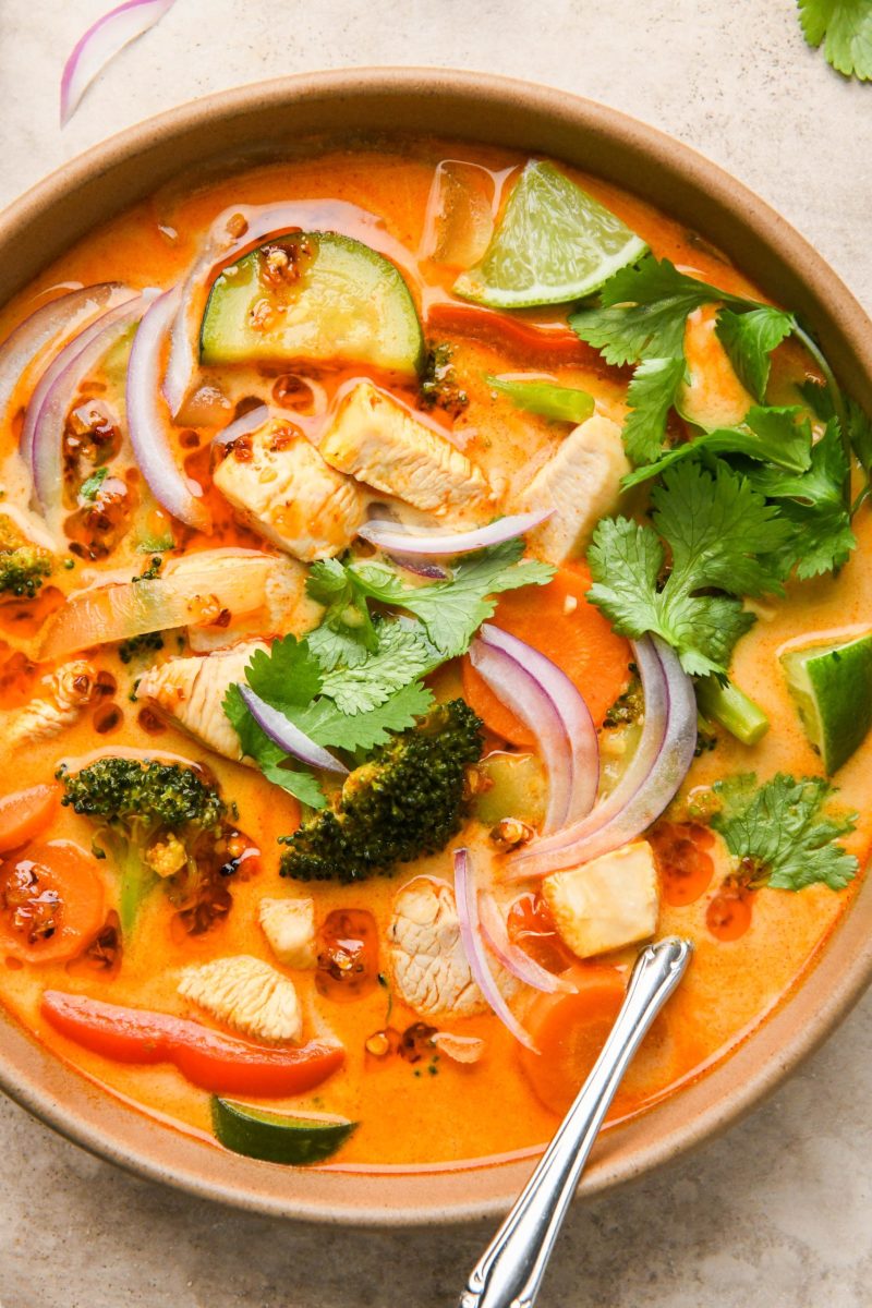 Thai Coconut and Chicken Soup Recipes for Winter