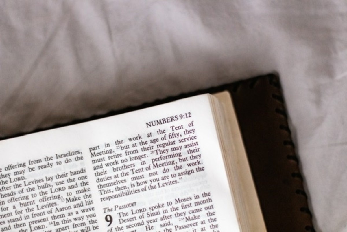 20 Bible Verses About God’s Love You Need to Read