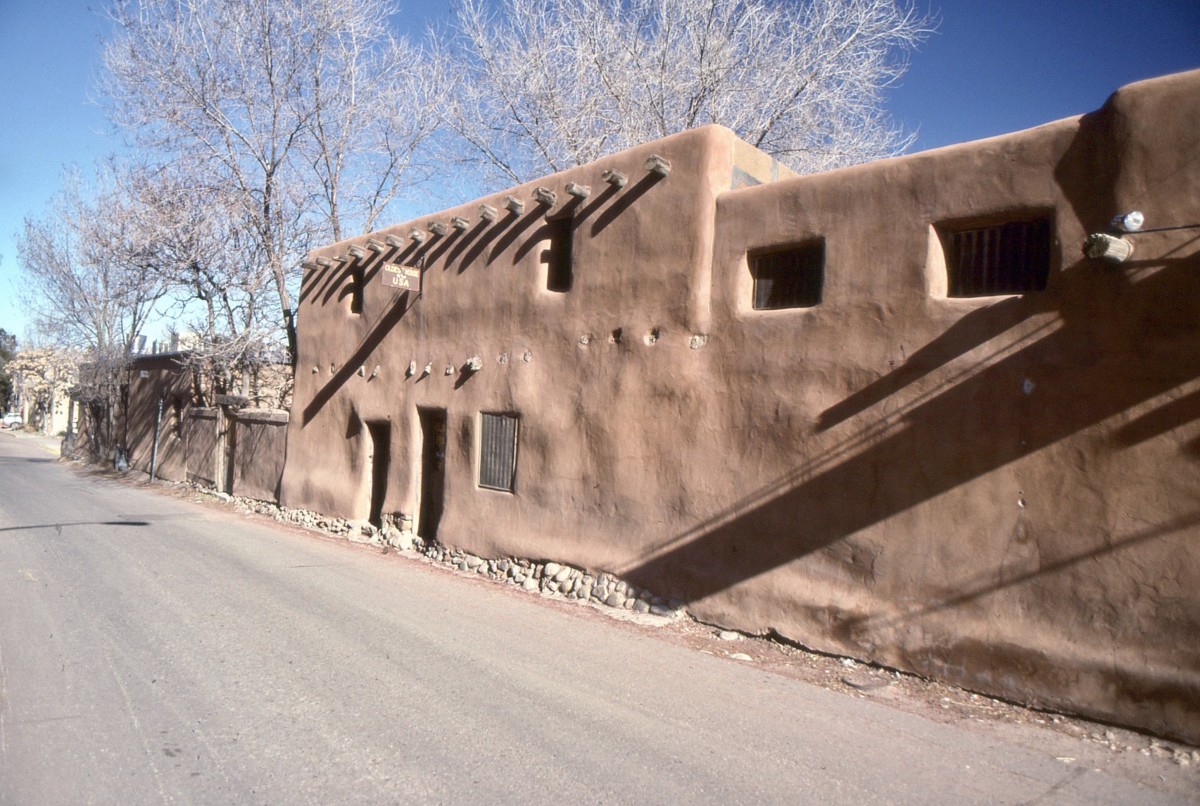 De Vargas Street House in Santa Fe, N.M.