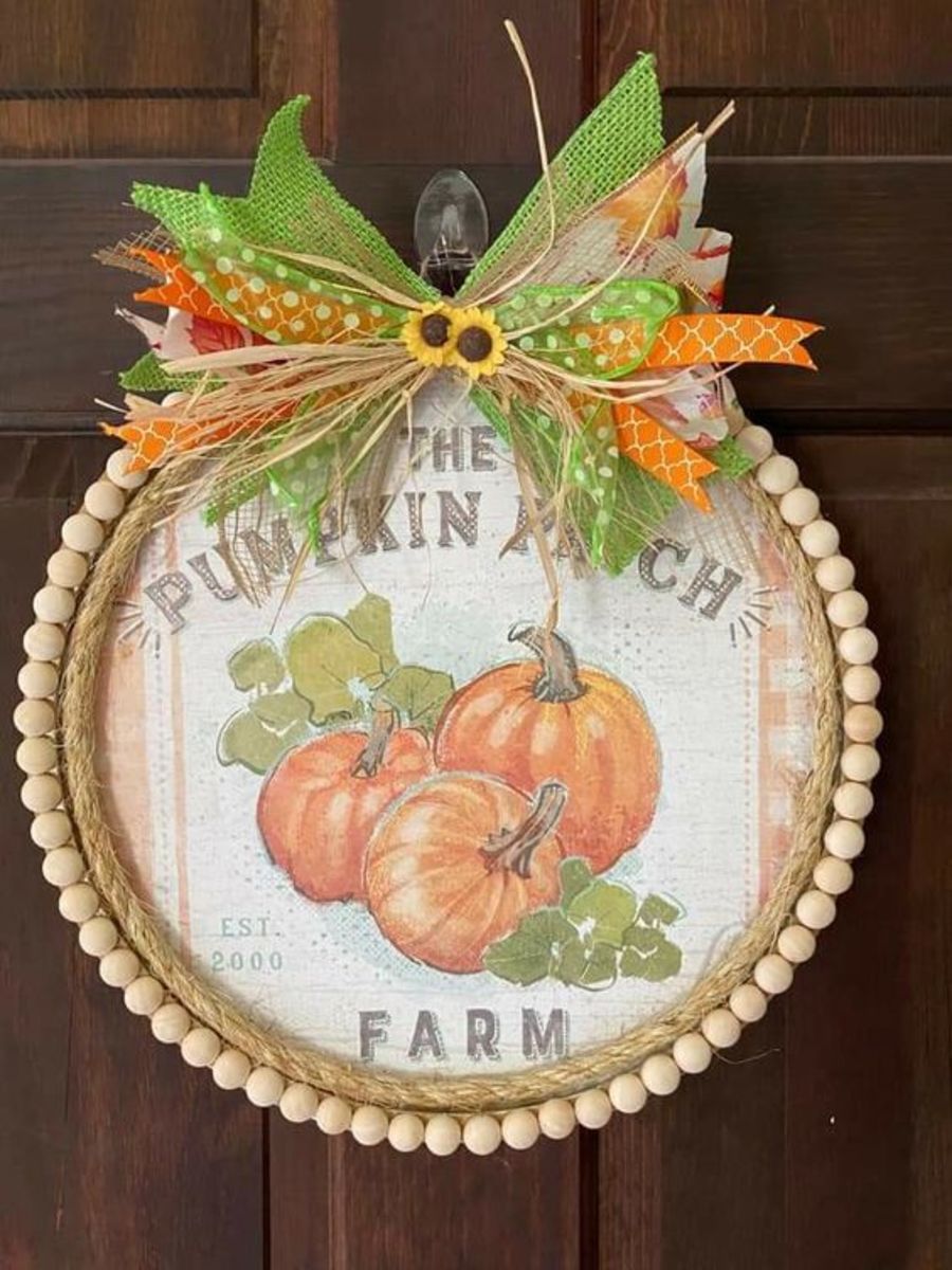 Perfect for fall wall decoration