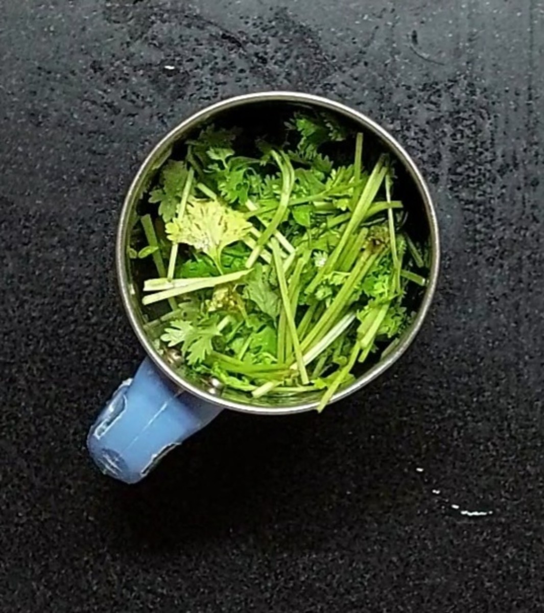Add 1/2 cup fresh coriander leaves.